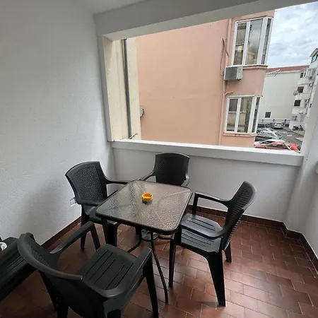 Budva Apartments *